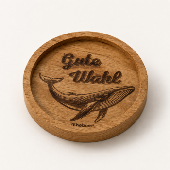 Preview: Engraved oak coaster Gute Wahl with whale motif