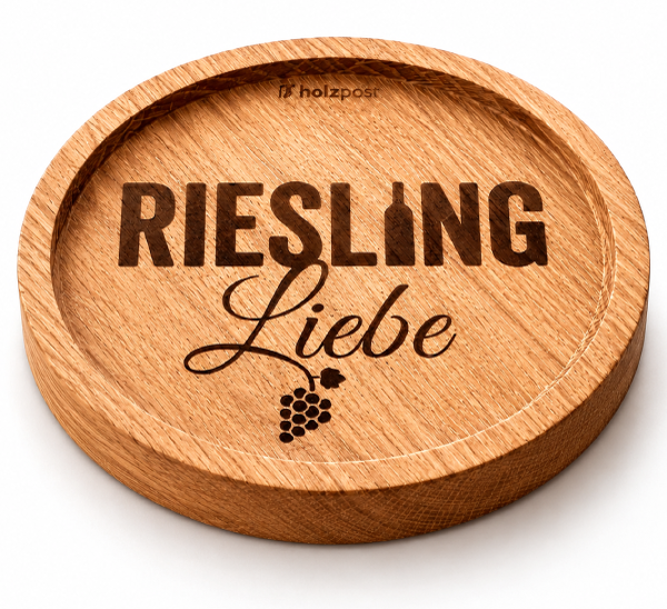 Engraved oak coaster Riesling Liebe for wine lovers